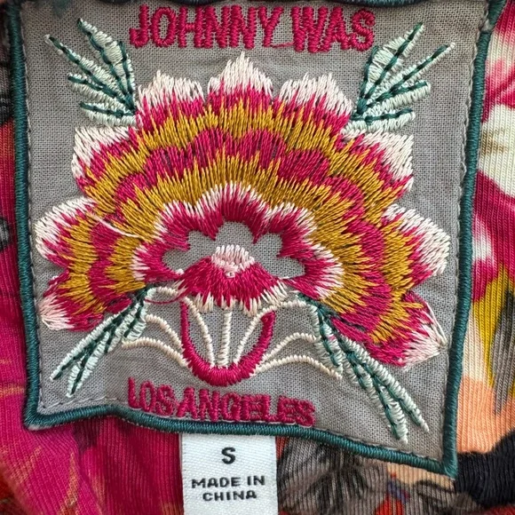 Johnny Was Nellie Favorite' floral tee Sz S - Picture 8 of 12